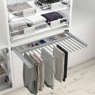 Luxe uittrekbare pantalonhouder zilver, in breedte verstelbaar.
